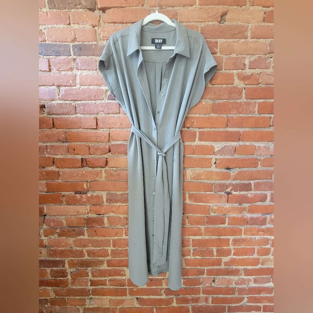 DKNY button down dress size 16